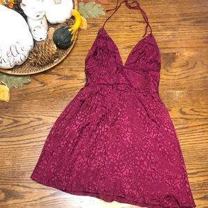 🌟NWT🌟 Forever 21 Burgundy Mini Dress, size S